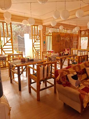 xtsy travellers hostel