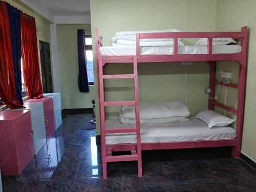 Xtsy Travellers Hostel,,2 star