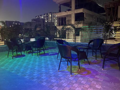 Hotel Crystal Inn,,3 star