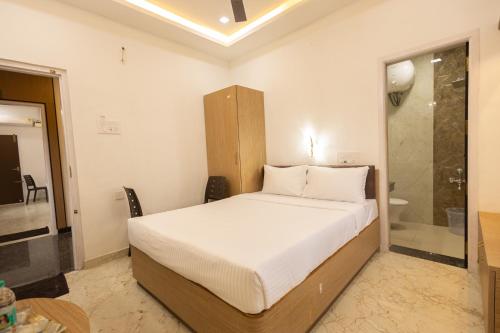 Hotel Kurunjii Residency,,3 star