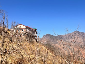 apple velley homestay shanghar