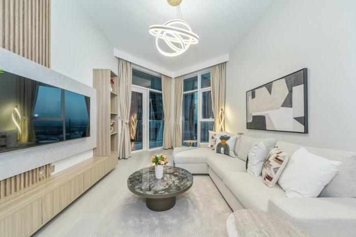 premium 2br apt home fully furnished