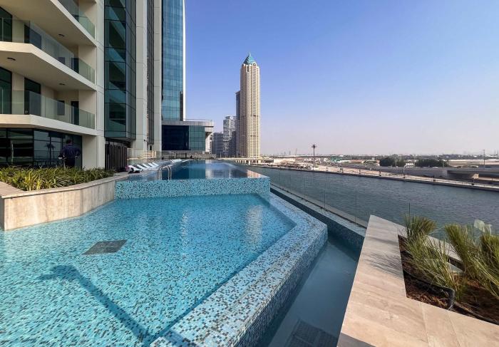 premium 2br apt home fully furnished