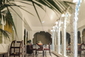 roop mahal homestay