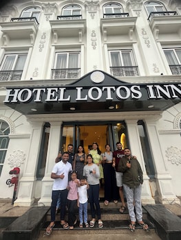 hotel lotos inn
