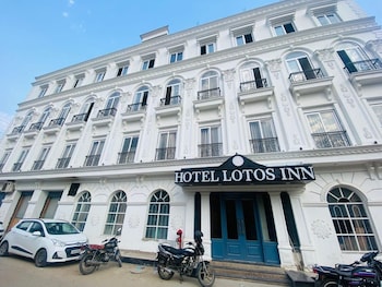 hotel lotos inn