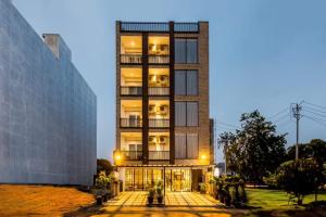 hotel imperial stayz sector 51