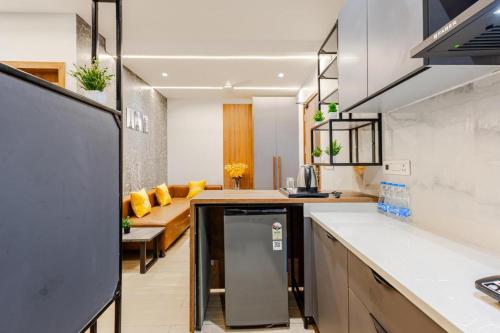 hotel imperial stayz sector 51