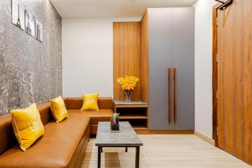 hotel imperial stayz sector 51