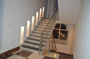 the hinglajgarh resort