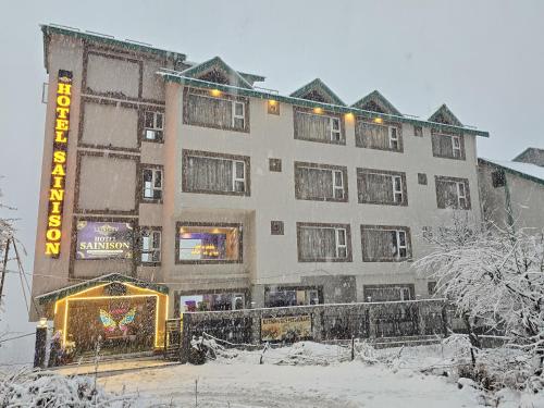 Hotel Sainison Manali,,3 star