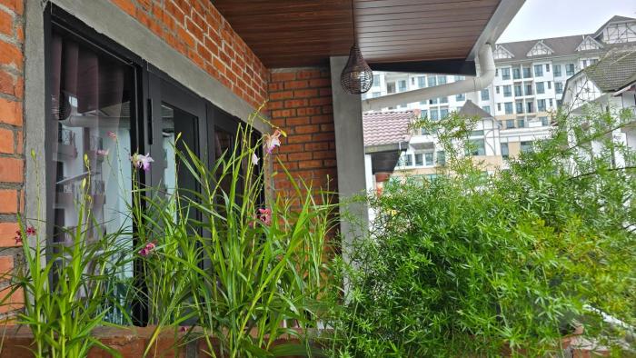 bricks guesthouse