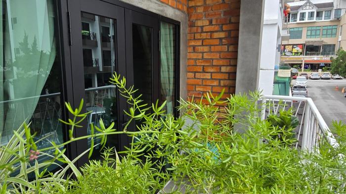 bricks guesthouse
