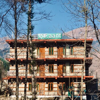 ekaant stays manali