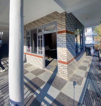 hom house of mannmauji riverside