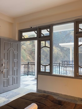 hom house of mannmauji riverside