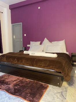 hom house of mannmauji riverside