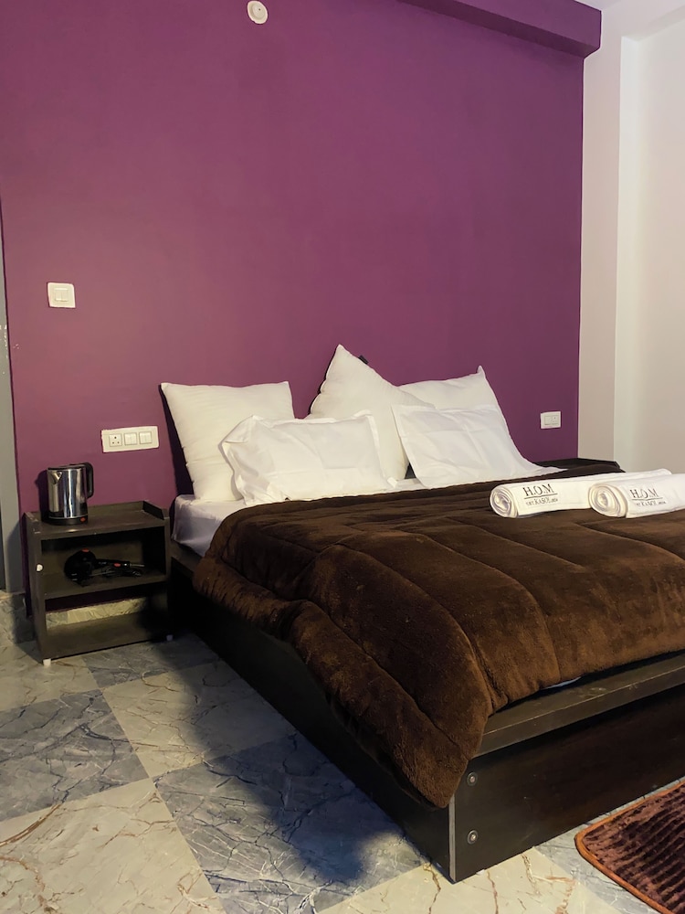 hom house of mannmauji riverside