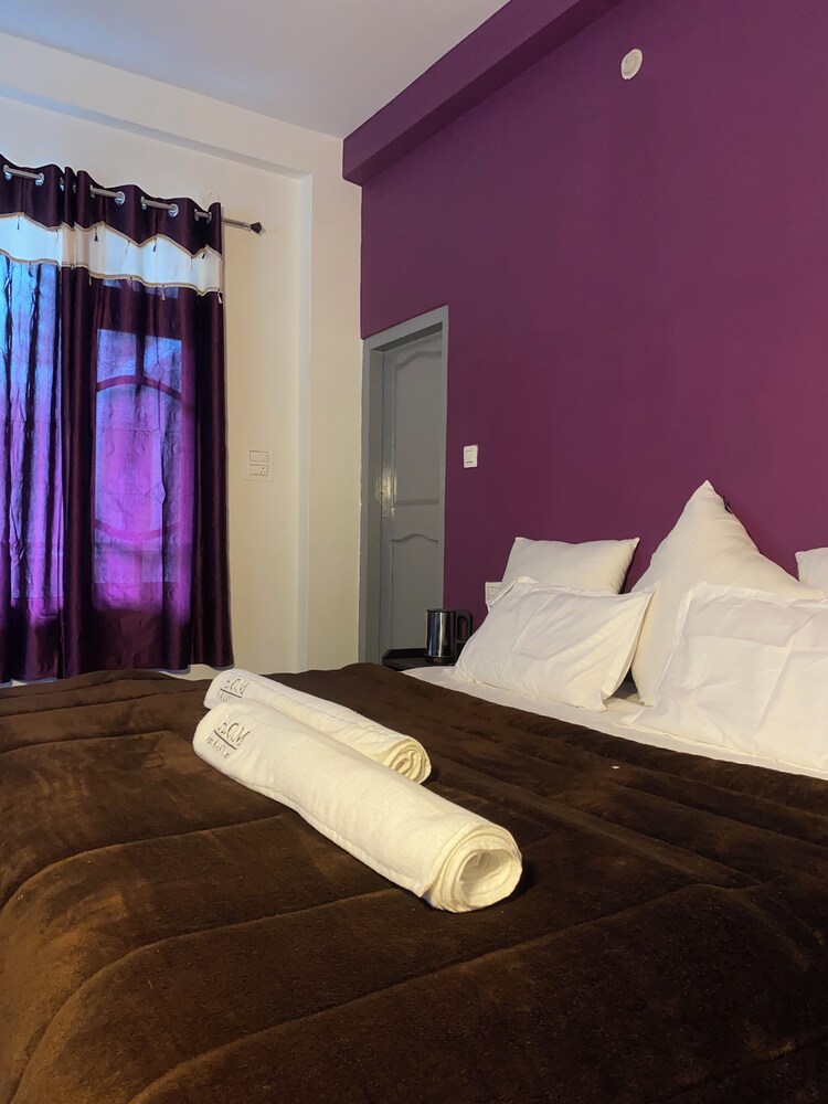 hom house of mannmauji riverside