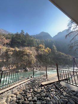 hom house of mannmauji riverside