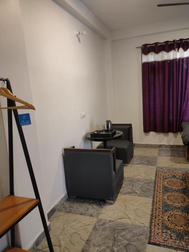 hom house of mannmauji riverside