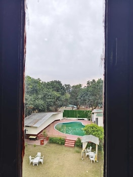 holiday highlight by golden castle hotel