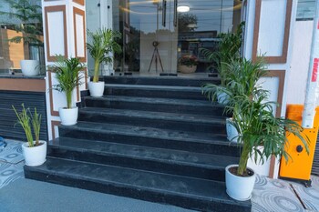 hotel hrishikesh high