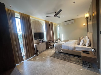 hotel hrishikesh high