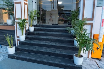 hotel hrishikesh high