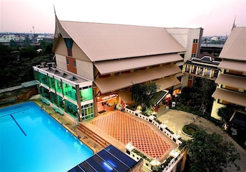 Icheck Inn Thapra,,3 star