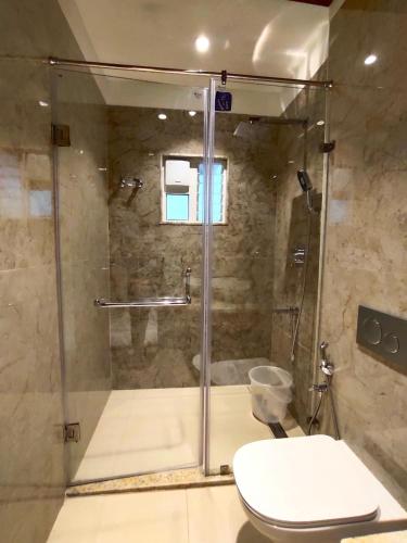 The Paradise Kingdom,,3 star