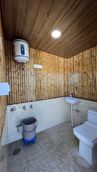 jijivisha resort shimla