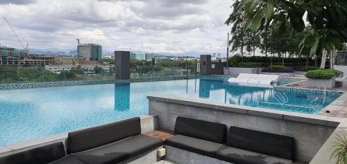 emira residence shah alam by alpha lavista