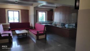 kamala shanti palace
