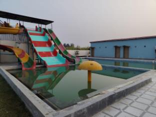 The Velvel Sky Hotel & Resort,,3 star