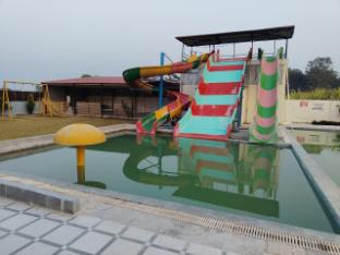 The Velvel Sky Hotel & Resort,,3 star