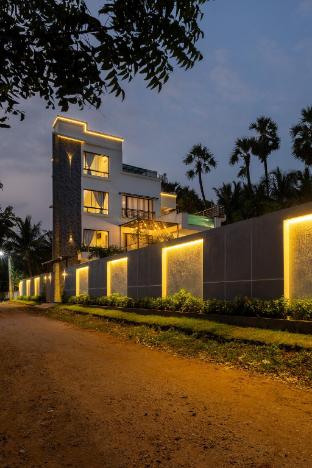 the serene shores luxury private villa