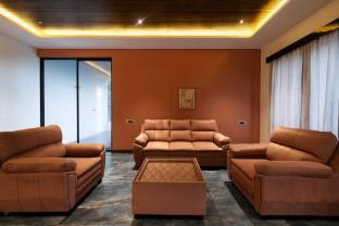 the serene shores luxury private villa