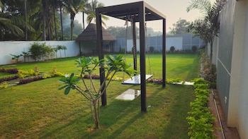 the serene shores luxury private villa