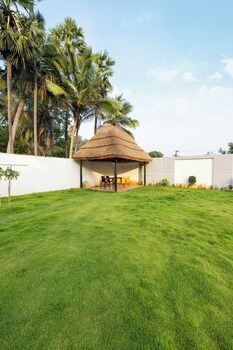 the serene shores luxury private villa