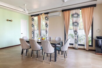 the serene shores luxury private villa