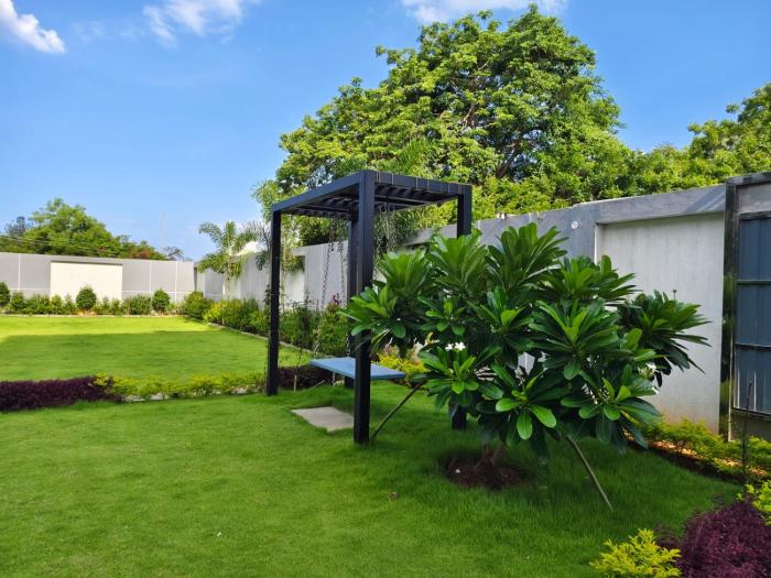 the serene shores luxury private villa