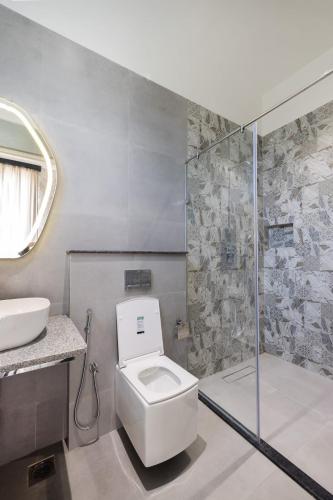 the serene shores luxury private villa