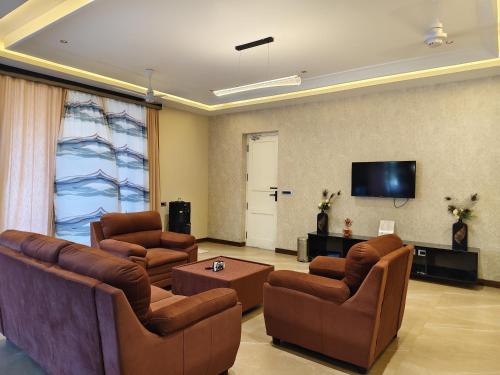 the serene shores luxury private villa