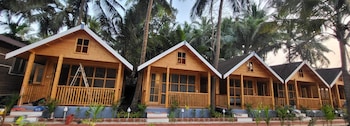 sand tent beach resort patnem