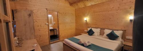 sand tent beach resort patnem