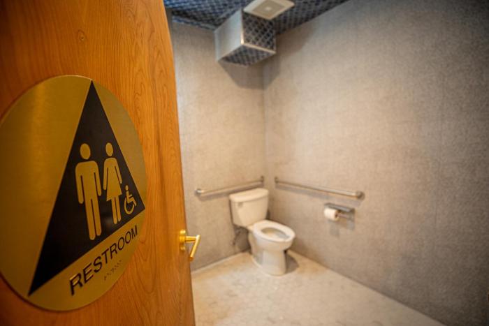 social stays first hostel on state street