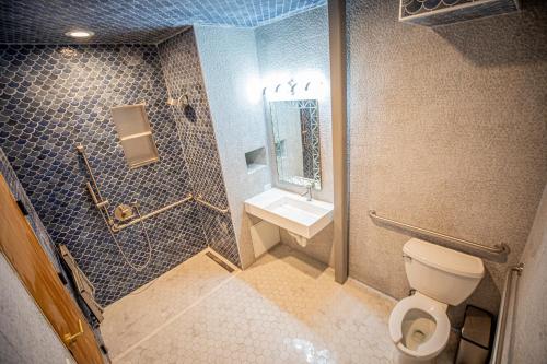 social stays first hostel on state street