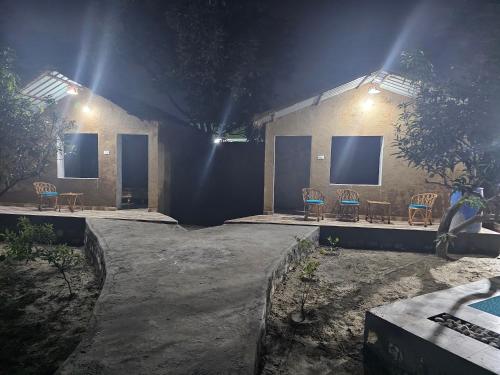 the ashok vatika farms and stay