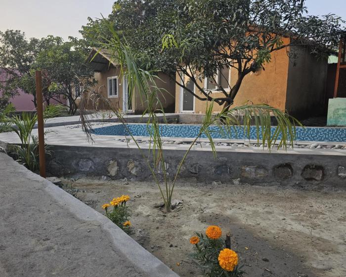 the ashok vatika farms and stay